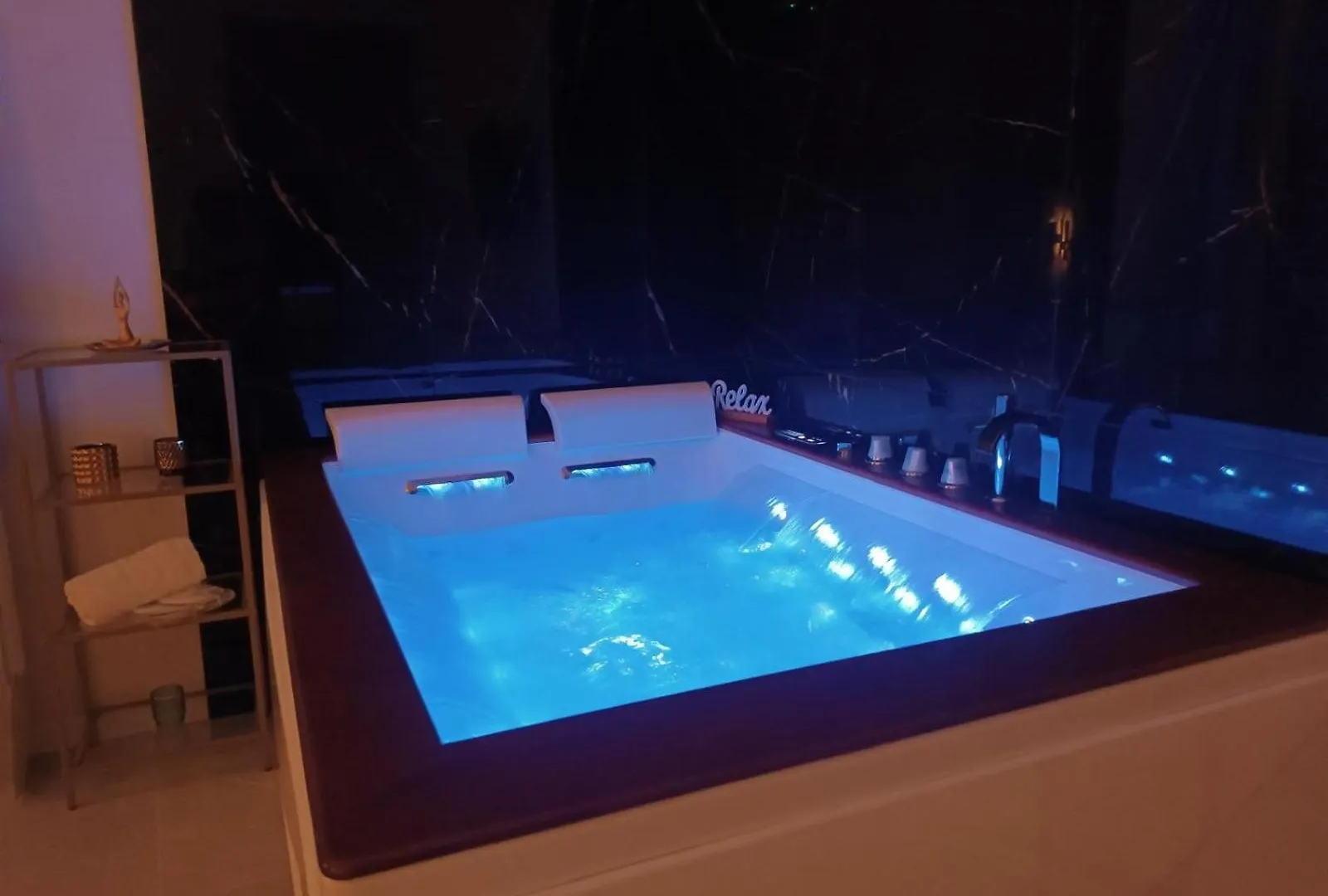 Incentro Elegant Rooms Messina 0*,