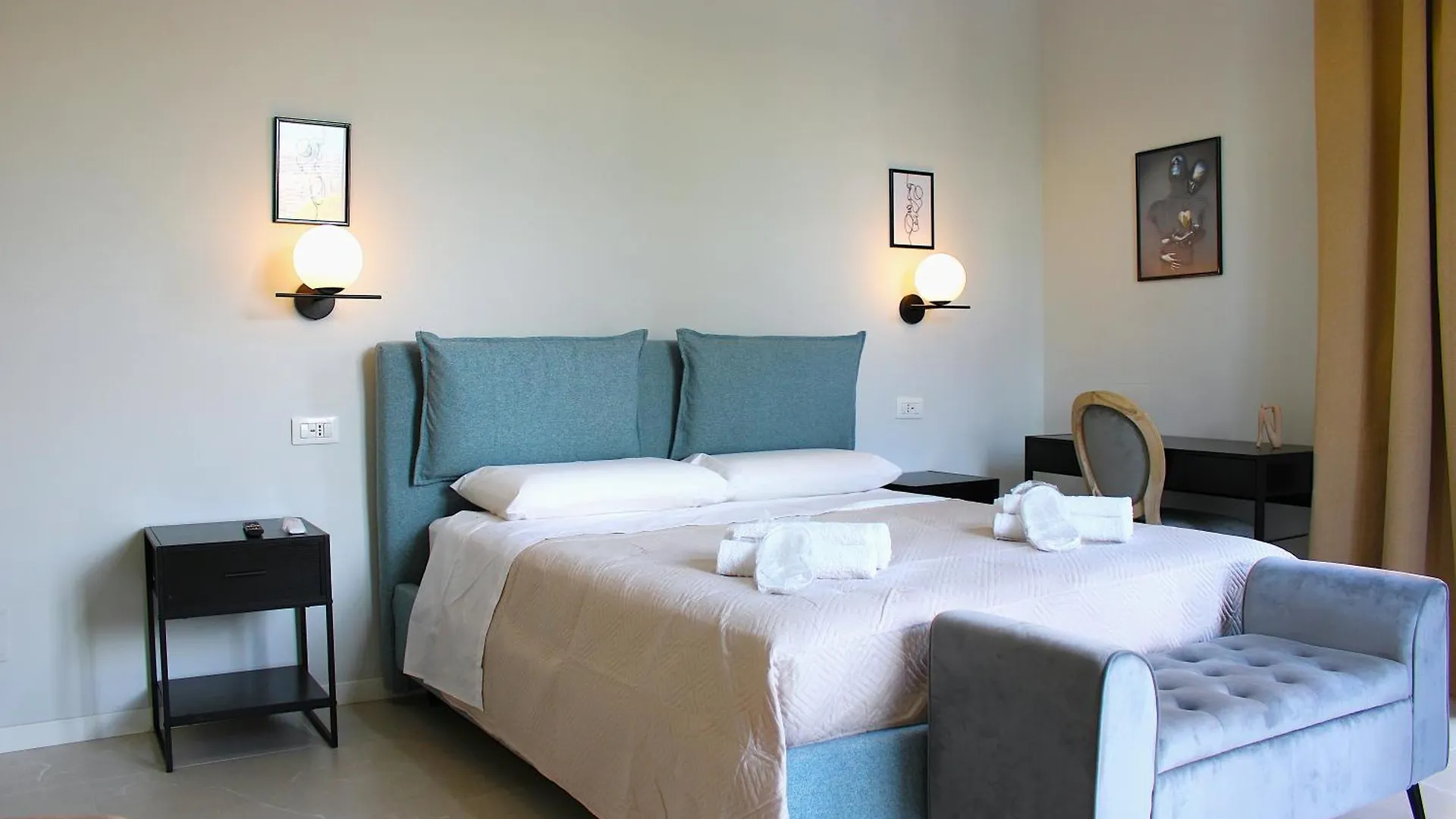 Incentro Elegant Rooms Messina Italy