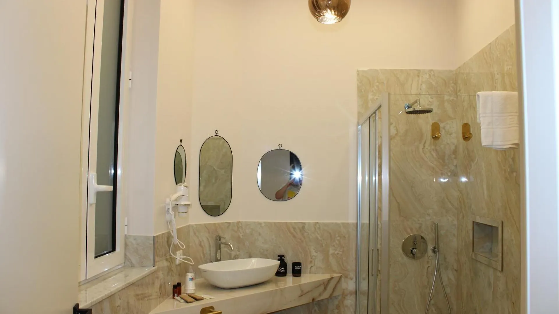 Incentro Elegant Rooms Messina Guest house