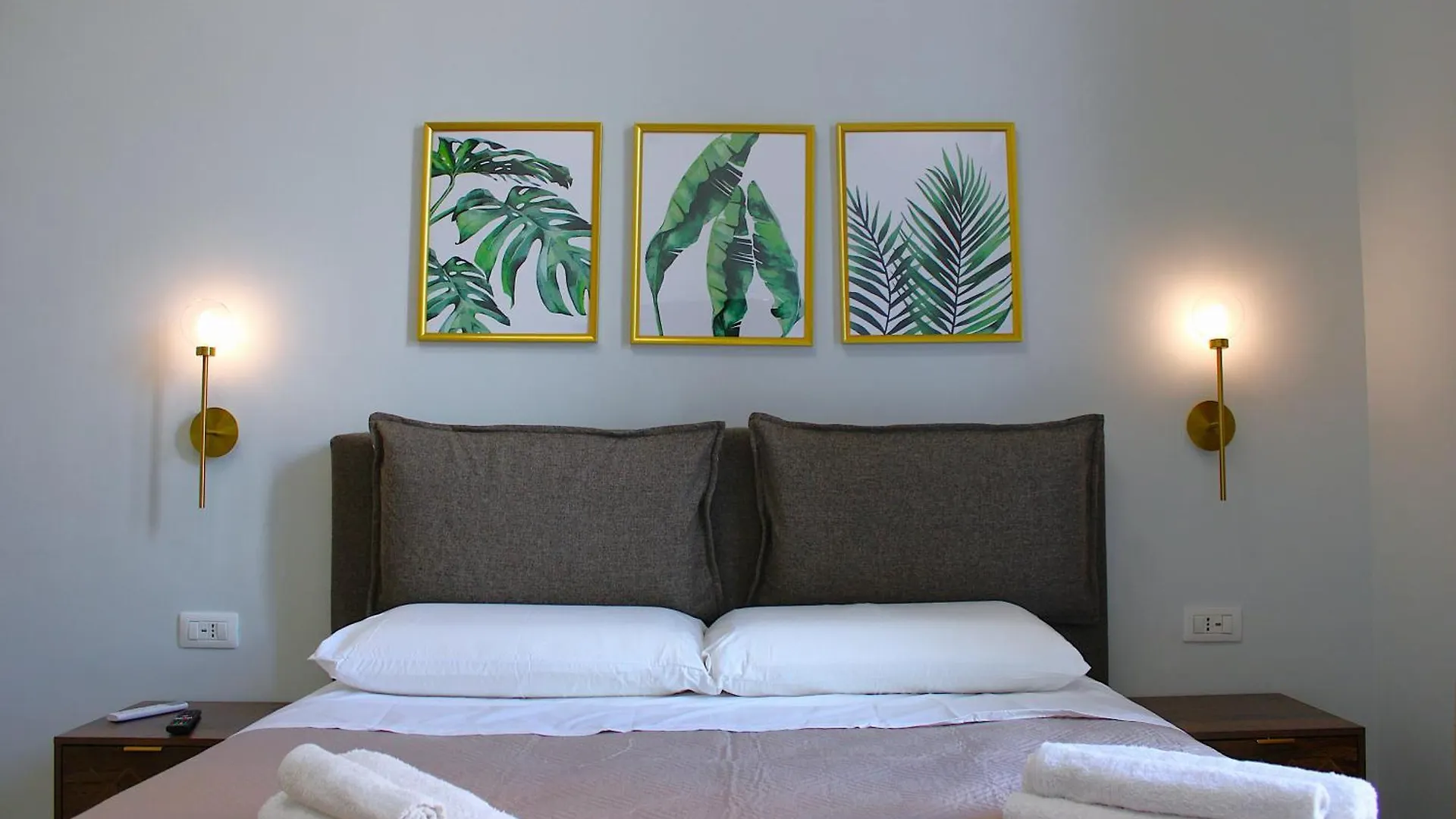 Incentro Elegant Rooms Messina 0*,  Italy